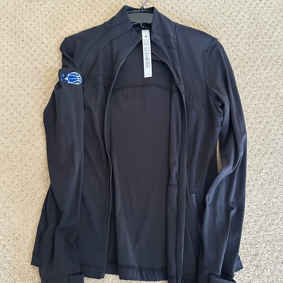 lululemon athletica Jackets & Blazers - Women's Black Jacket